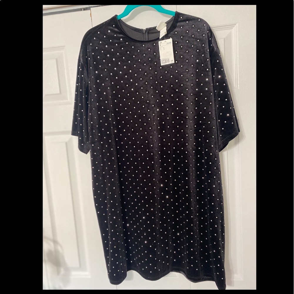 NWT Black H&M studded dress 👗🖤